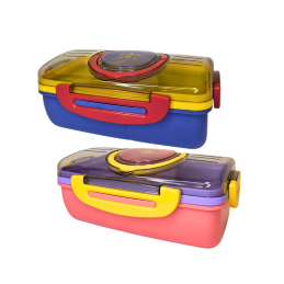 Plastikinė dėžutė maistui...